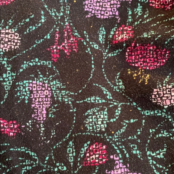 Shirt - Picture 2 of 2